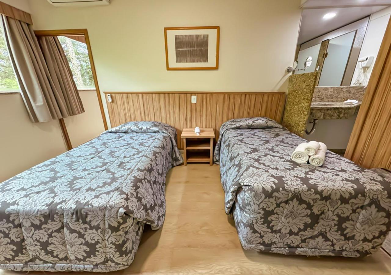 Hotel Dan Inn Campos Do Jordao Exterior photo